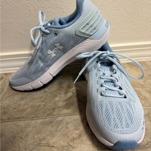 Under Armour Women's Sky Blue Sneakers rogue